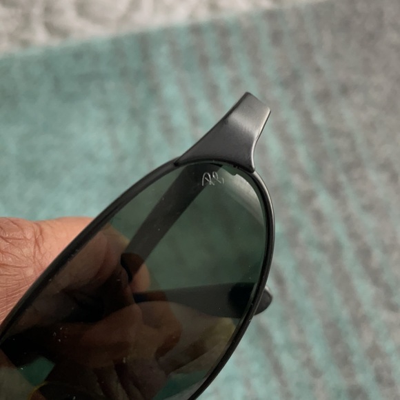 Vintage RAY-BAN Black Wrap Sunglasses RB3107 - Picture 4 of 13